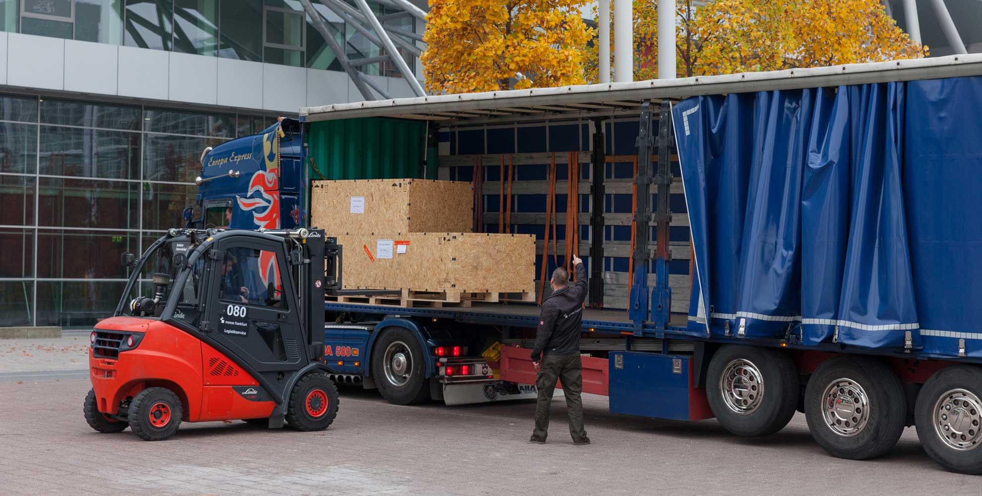 Leichte Be- und Entladung mit den Logistikservices der Messe Frankfurt