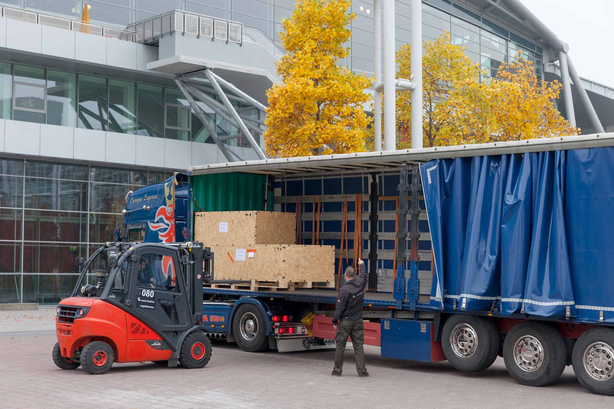 Stapler bei der Messe Frankfurt mieten